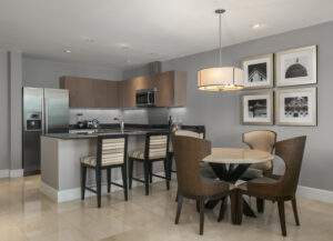 Panama City Break - "Tower Executive"