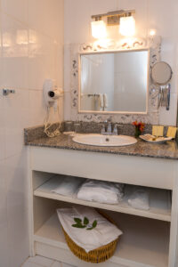 Mountain Retreat - "Deluxe"